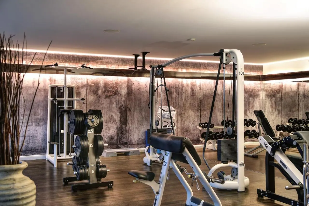 Sporthotel Racket Inn Hamburg-Harburg Hotel